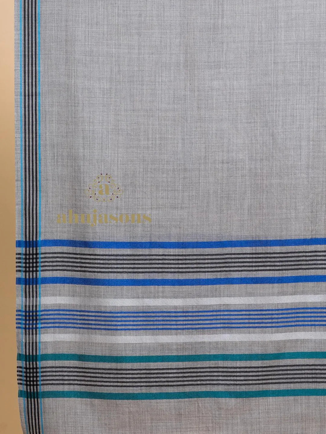 Chic Stole with Dobby Pattern in Grey