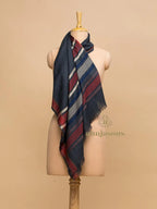 Chic Stole with Dobby Pattern in Grey