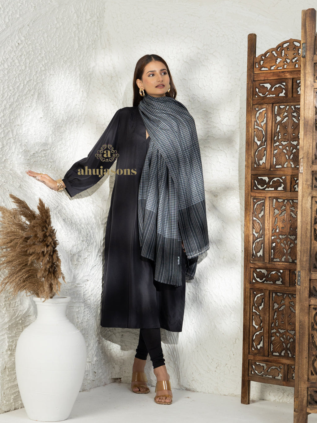 Charcoal Grey Handloom Pure Pashmina Shawl highlighted by Check Pattern