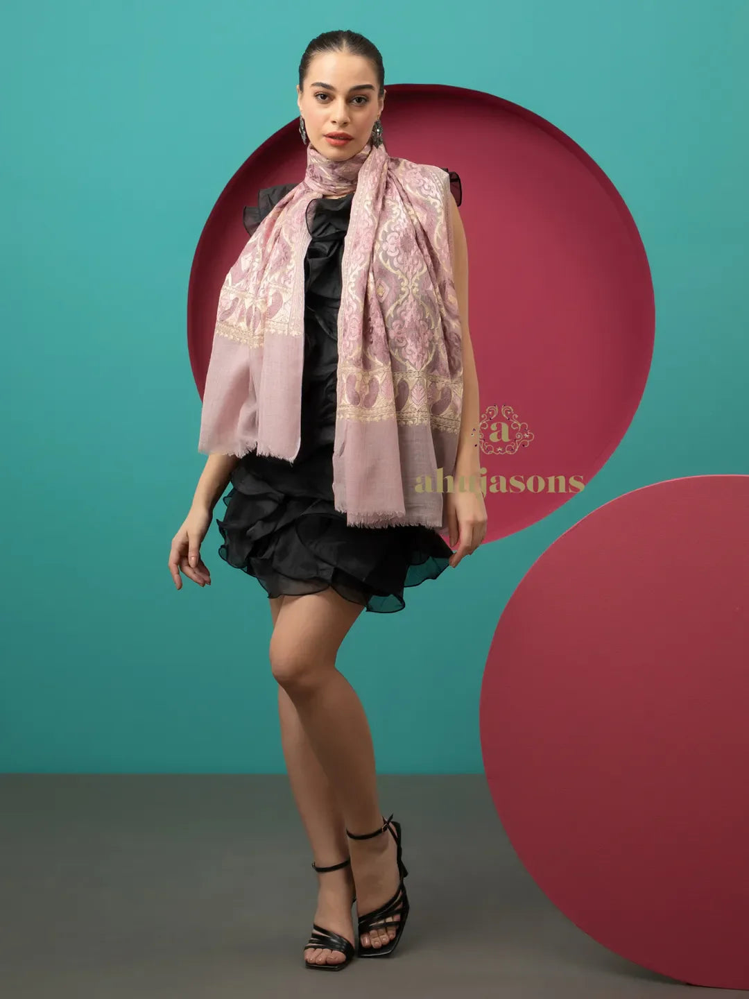 Elegant Stole Wool Blend with Kalamkari Embroidery Pattern in Pink