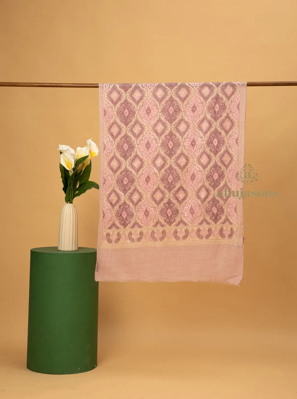 Elegant Stole Wool Blend with Kalamkari Embroidery Pattern in Pink