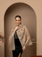 Chic Stole Wool Blend with Embroidery Pattern in Beige