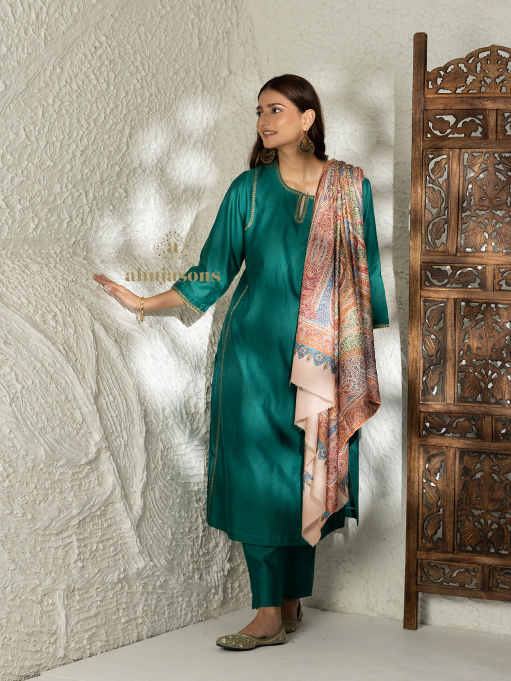 Beige Handloom Pure Pashmina Shawl with artisanal Aabdar Pattern