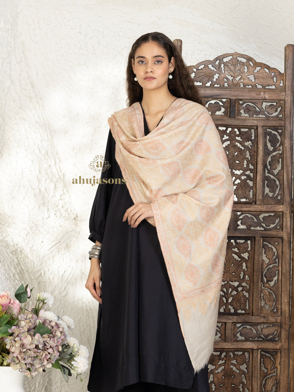 Beige Handloom Pure Pashmina Stole adorned with Jama Stole