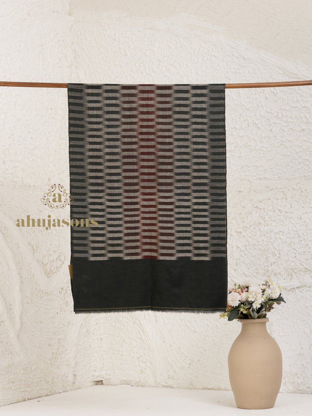 Black Handloom Pure Pashmina Stole showcasing elegant Ekat Stole