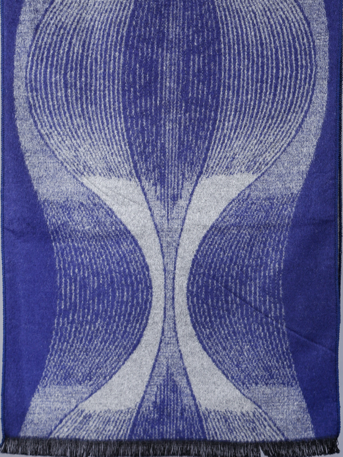 Blue Oval Stripe Muffler