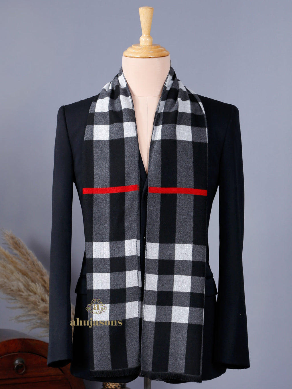 Black & Grey Solid Check Muffler