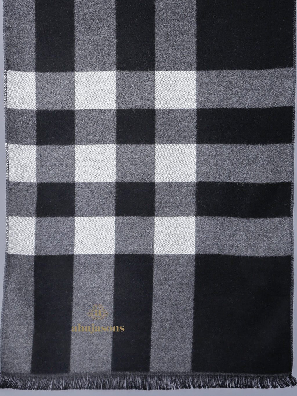 Black & Grey Solid Check Muffler