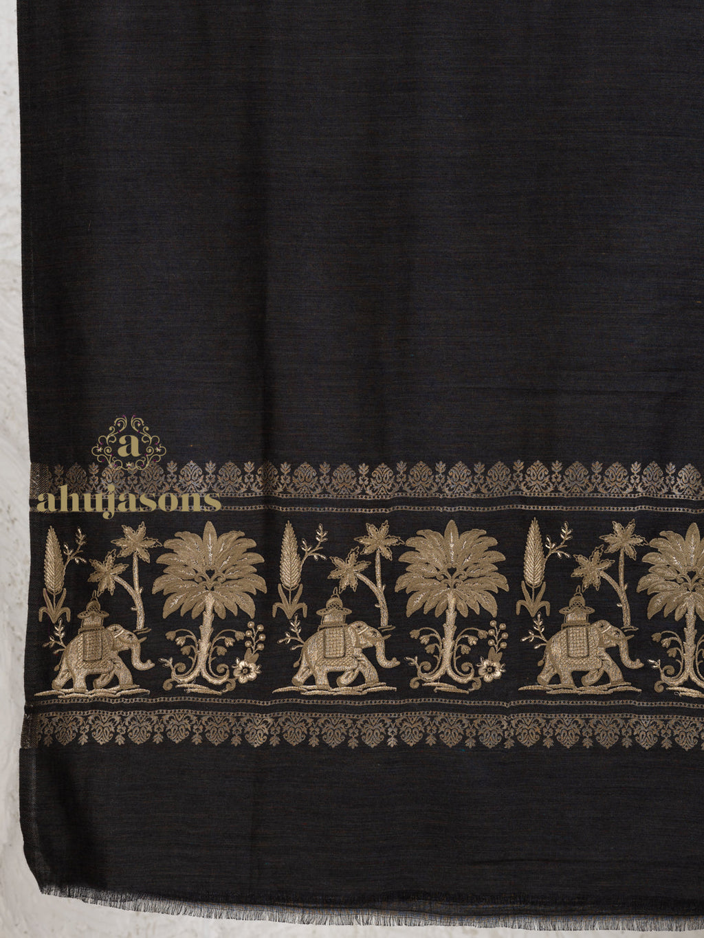 Black Woollen Stole — Palla in refined finish