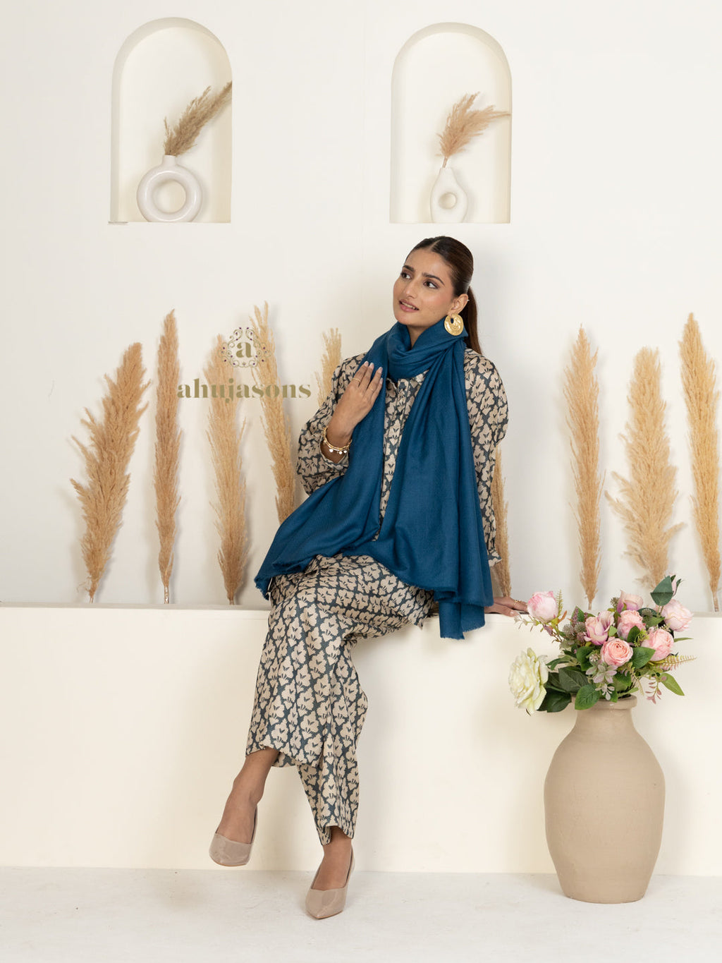 Blue Handloom Pure Pashmina Shawl — Solid in refined finish
