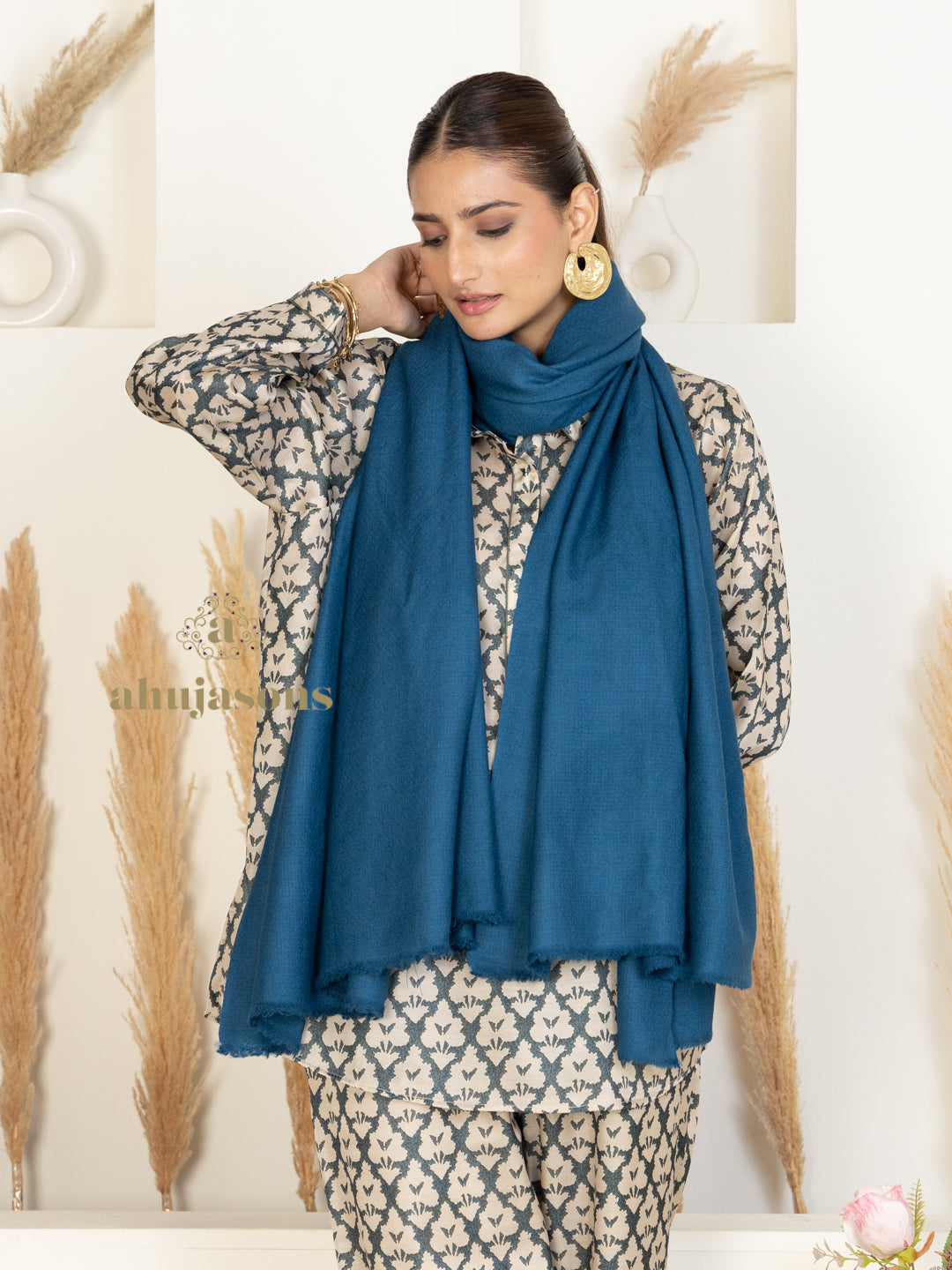 Blue Handloom Pure Pashmina Shawl — Solid in refined finish