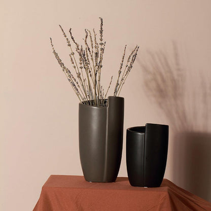 Abstract Pot