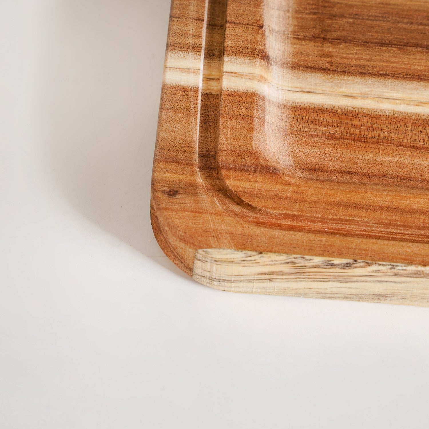 Acacia Wood Bread Box With Transparent Cloche 22cm