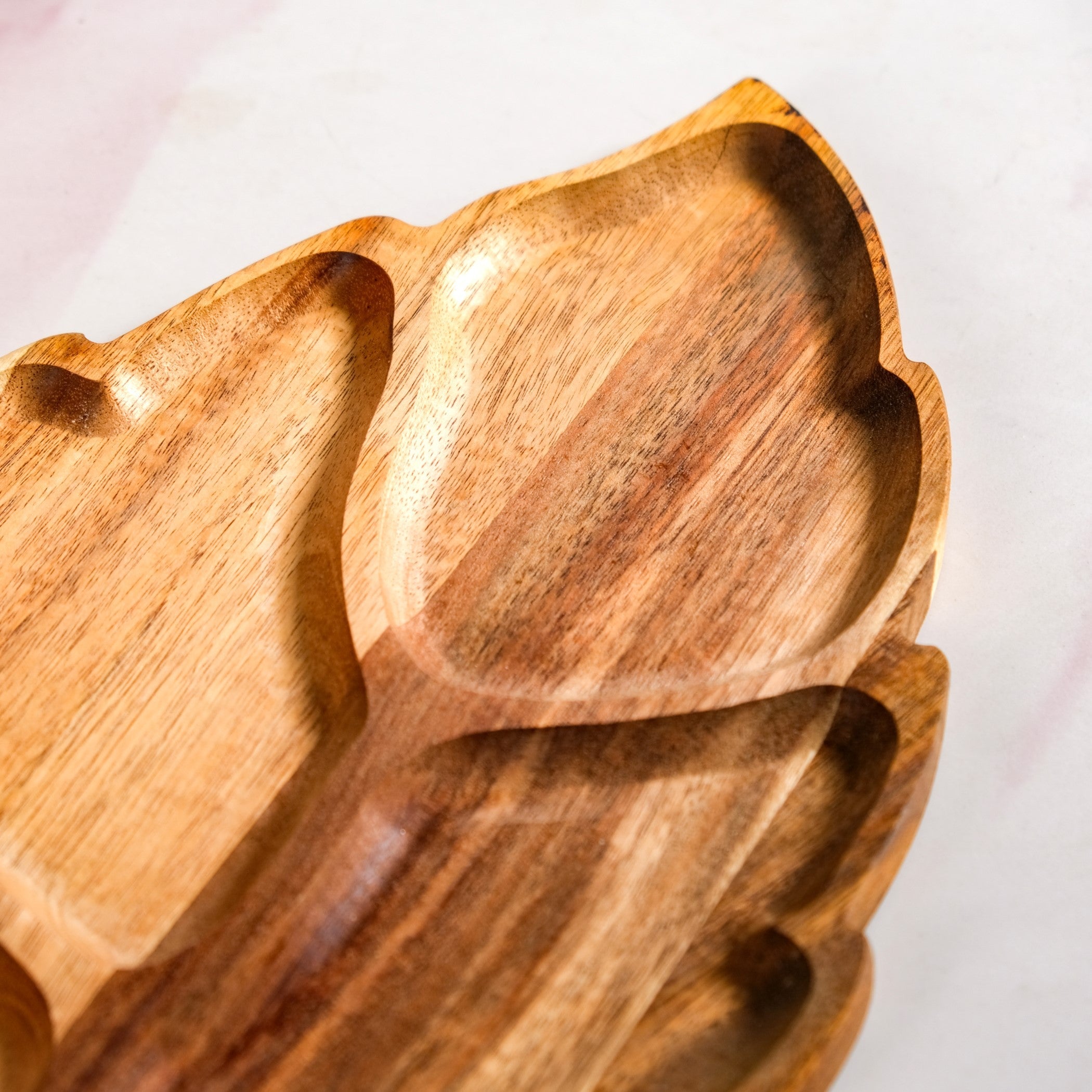 Sectioned Leaf Snack Platter Acacia Wood 12 Inch