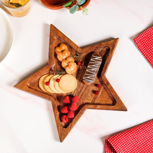 Acacia Wood Star Serving Platter 31x27cm