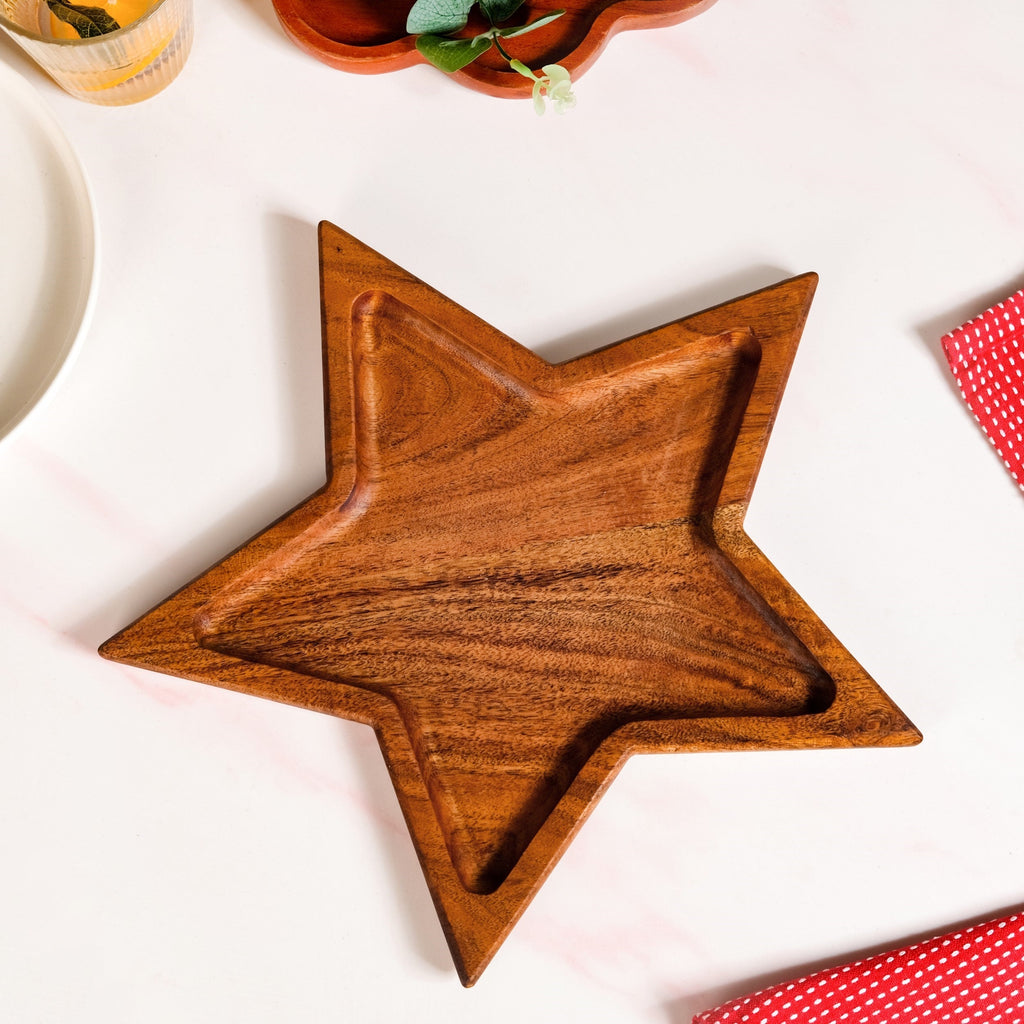 Acacia Wood Star Serving Platter 31x27cm