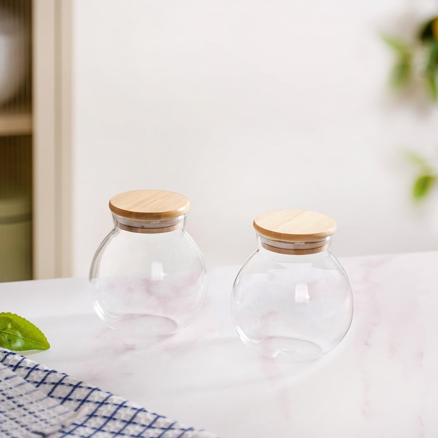 Round Airtight Glass Container Set Of 2 350ml