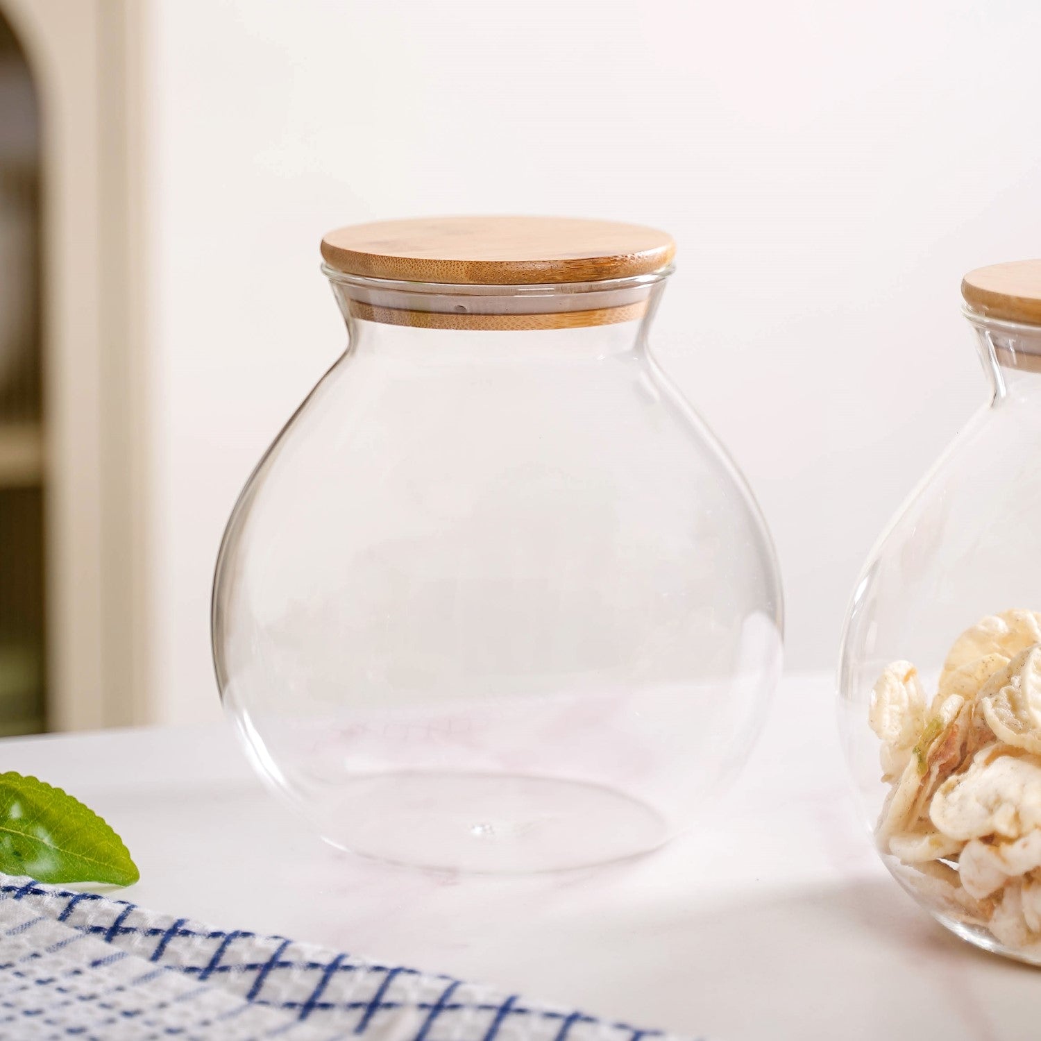 Round Shape Airtight Glass Jar Set Of 2 Large 1200ml