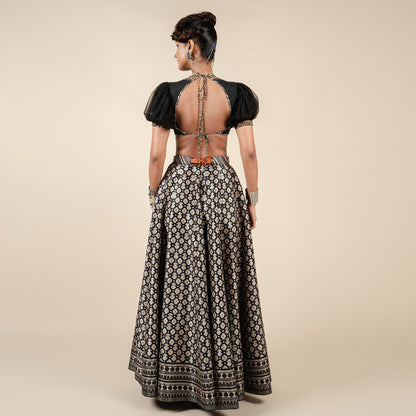 Almond Ivory - Black Skirt Set | CHAR