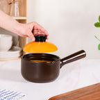 Amber Ceramic Sauce Pan With Handle And Lid 1000ml