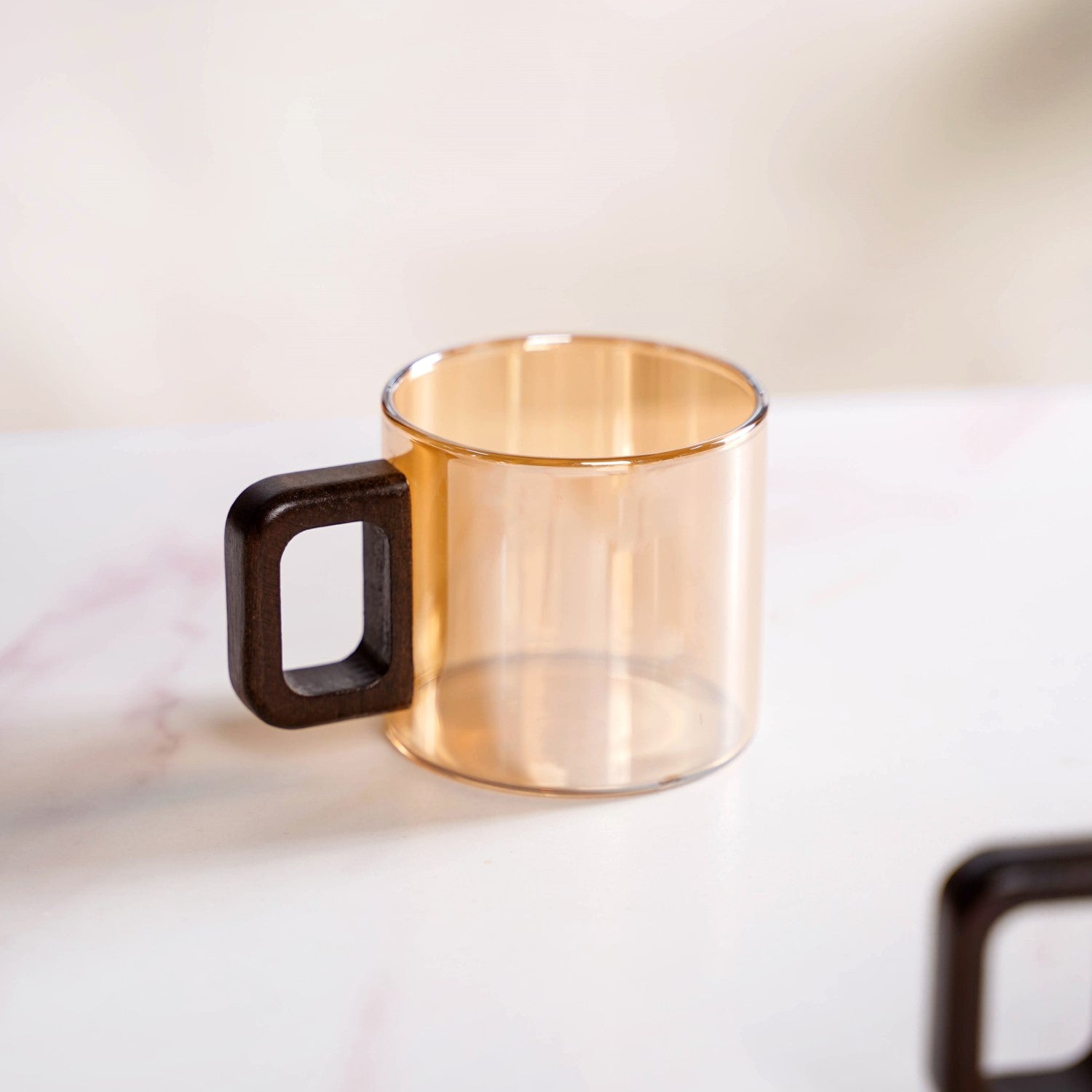 Amber Tinted Tea Cups With Wooden Handle Set Of 4 200ml