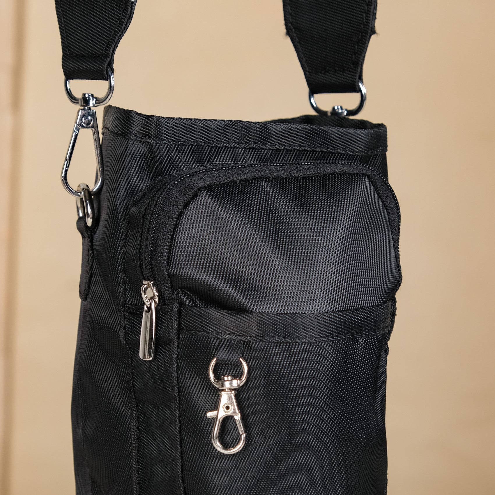 Aqua Cradle Water Bottle Holder Black