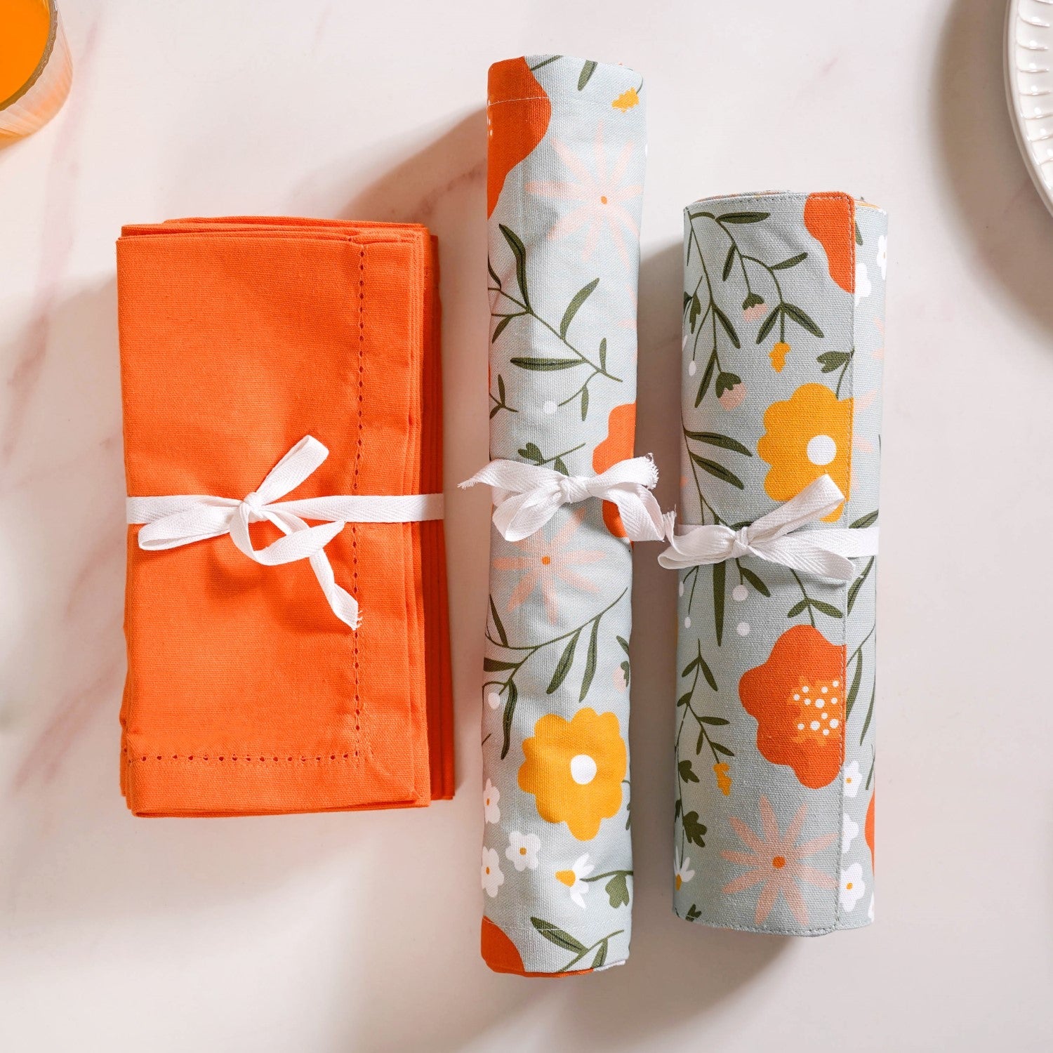 Arancia Table Place Mat Runner And Napkin Set