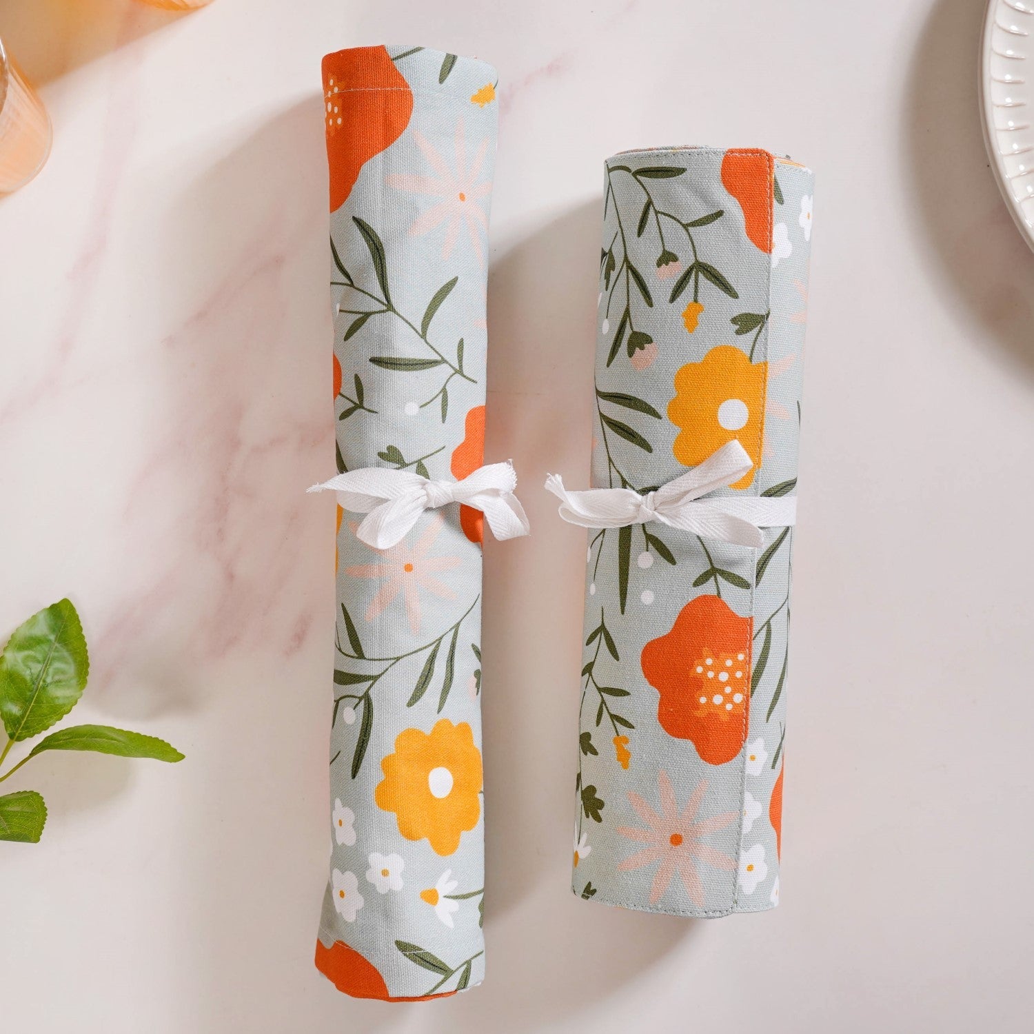 Arancia 7 Piece Table Mat And Runner Set