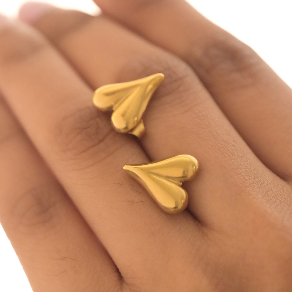 Golden Heart Thump Earrings