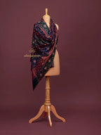 Elegant Cashmina Shawl with Jaal Pattern in Multi