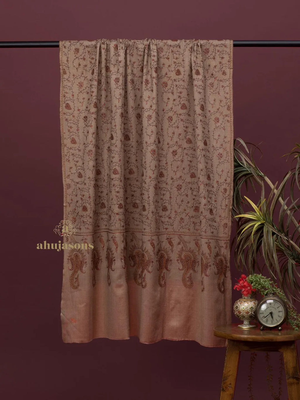 Elegant Cashmina Shawl with Jaal Pattern in Beige