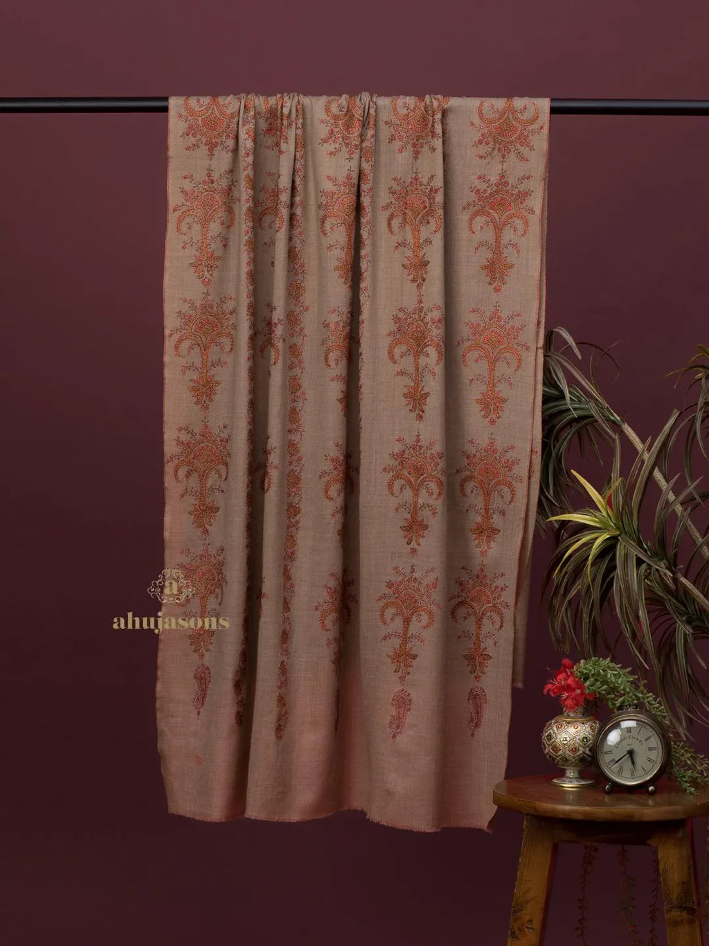 Elegant Cashmina Shawl with Jaal Pattern in Beige