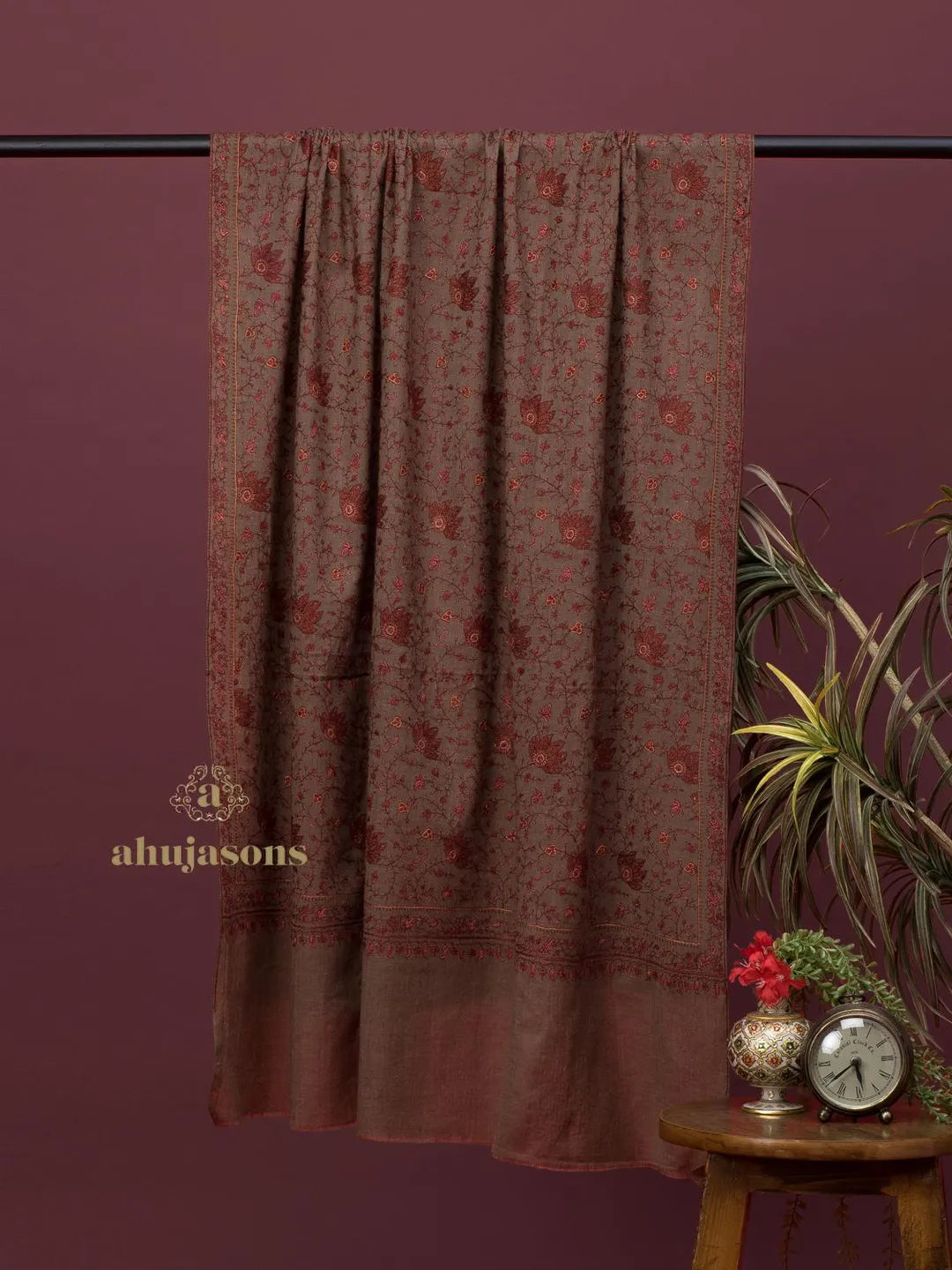 Elegant Cashmina Shawl with Jaal Pattern in Beige