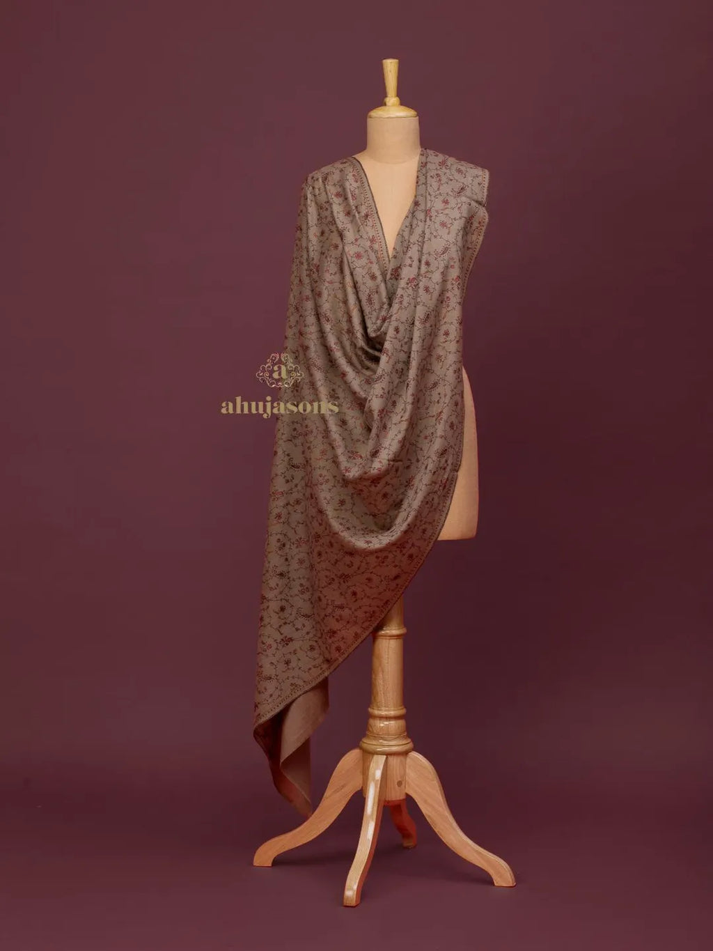 Elegant Cashmina Shawl with Ladakhi Pattern in Beige