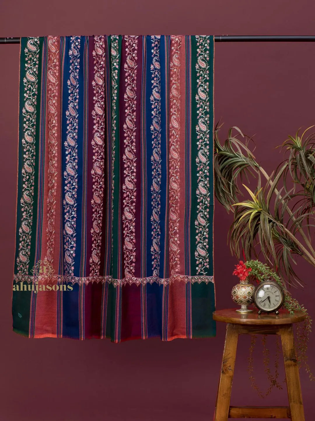 Elegant Cashmina Shawl with Jaal Pattern in Multi