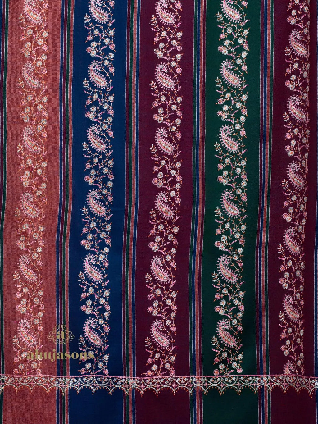 Elegant Cashmina Shawl with Jaal Pattern in Multi