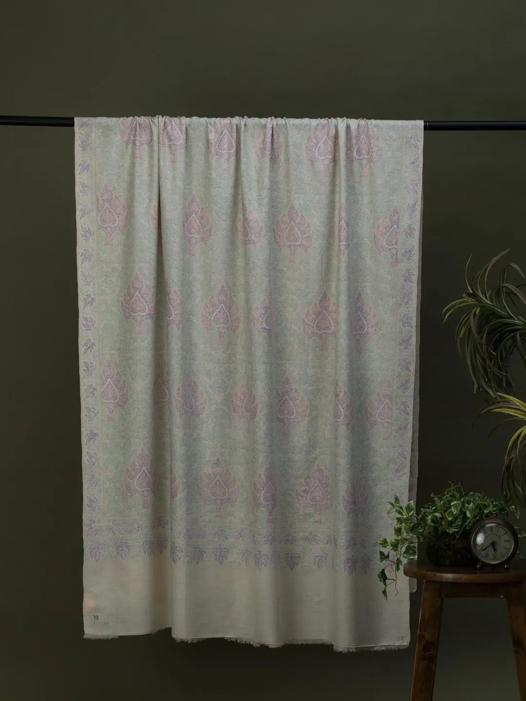 Classic Handloom Pashmina Shawl Jama Embroidery in Ivory