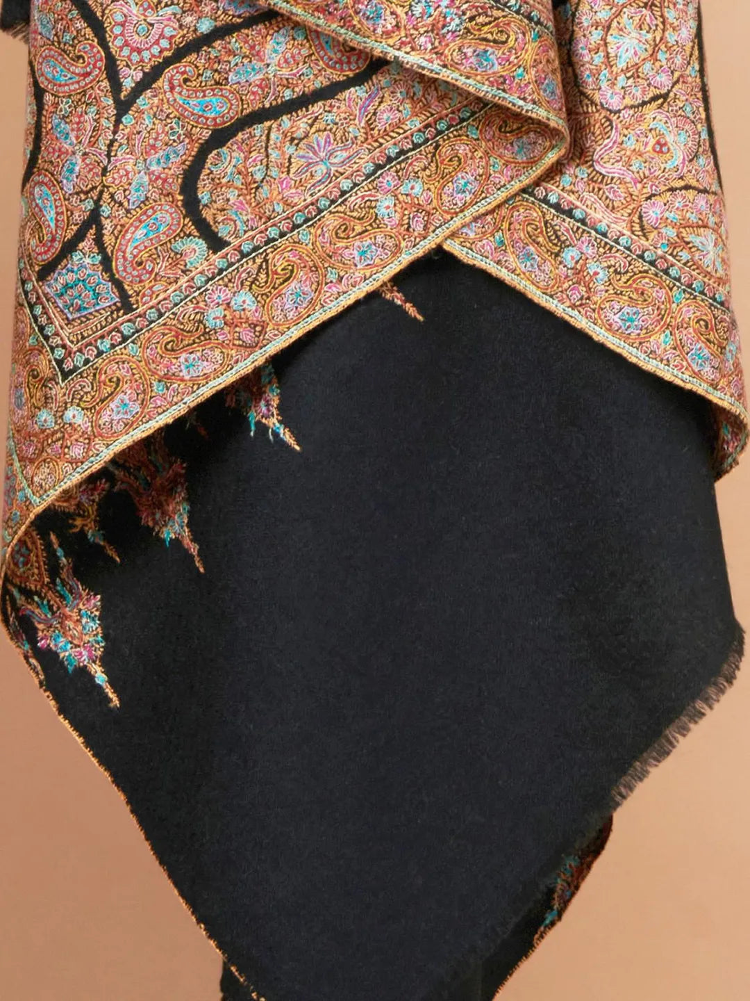 Classic Handloom Pashmina Shawl Jama Embroidery in Black