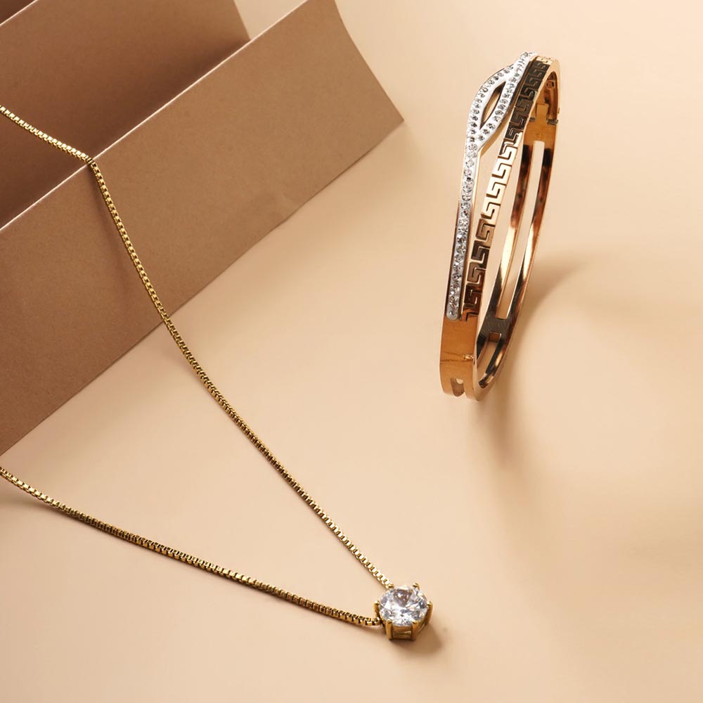 Multi Stone Q Clasp Bracelet & Round Solitaire Necklace Combo Set