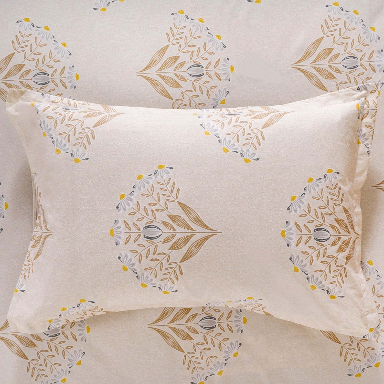 Daisy Pure Cotton Bedsheet And Pillowcase Set Ultra Soft 180 TC King Size 275x275 cm