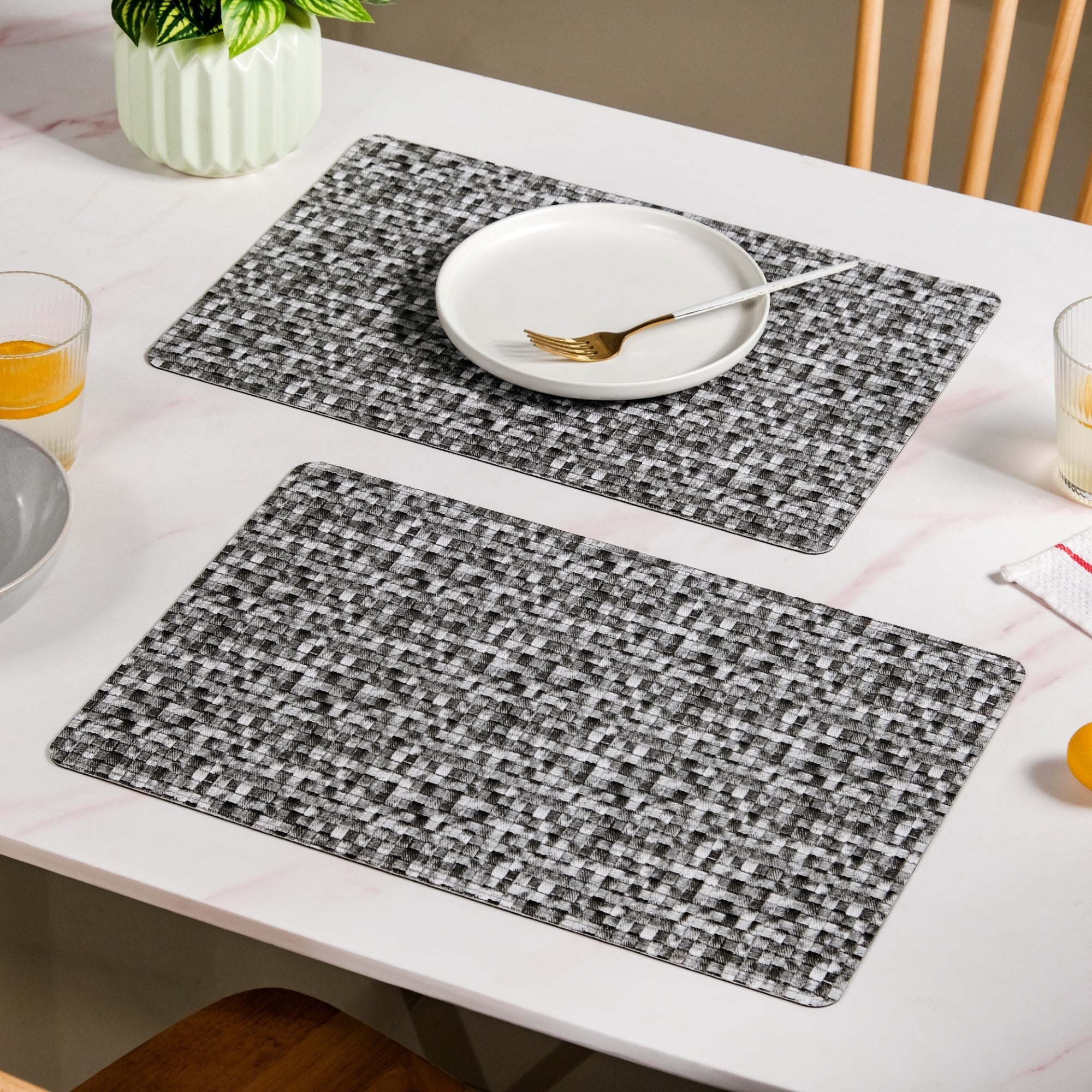 Black And White Intrecciato Weave Rectangular Table Mat Set Of 6
