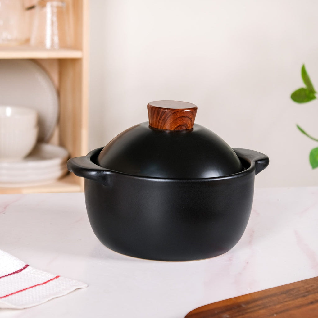 Maison Black Ceramic Clay Pot For Cooking 2200ml