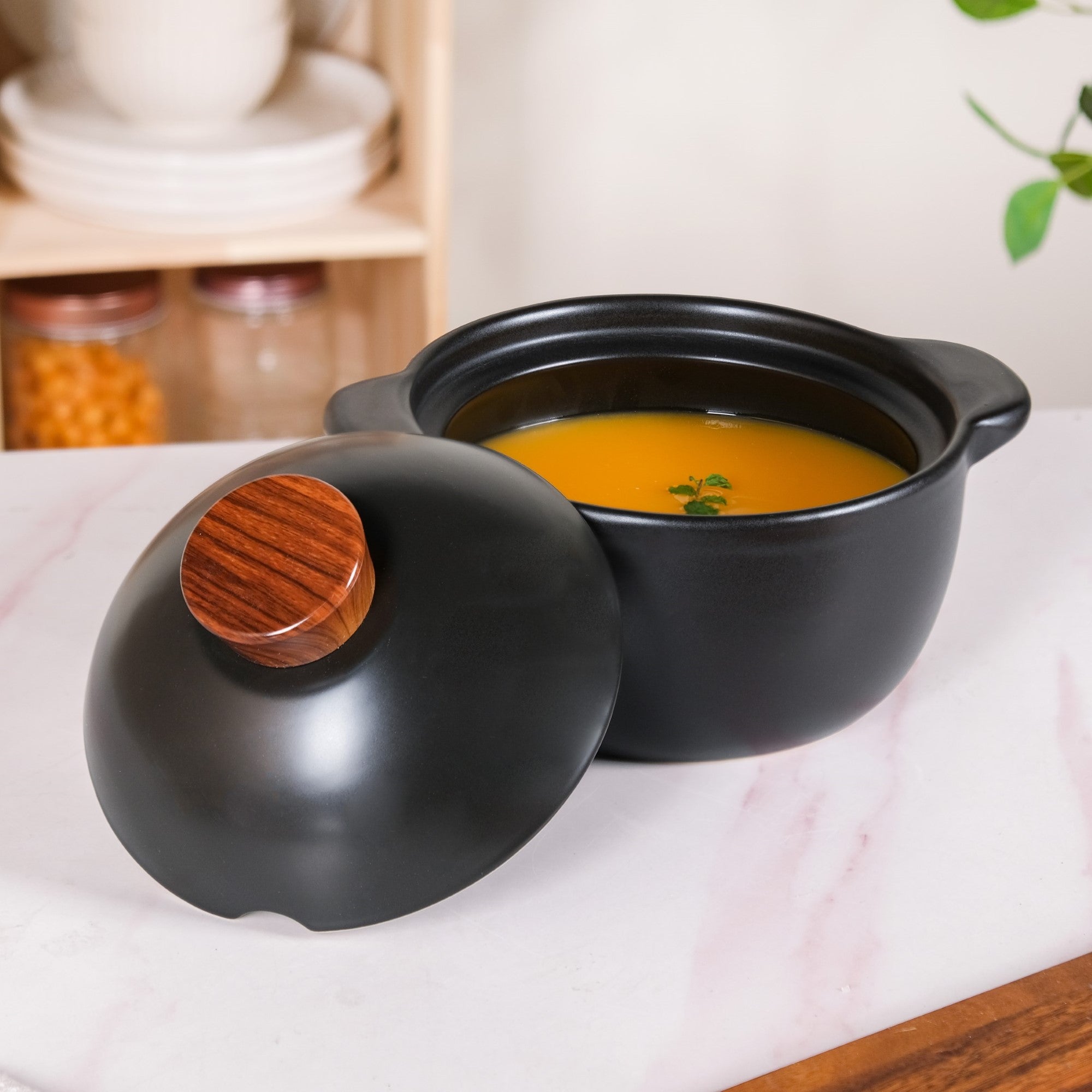 Maison Black Ceramic Clay Pot For Cooking 2200ml