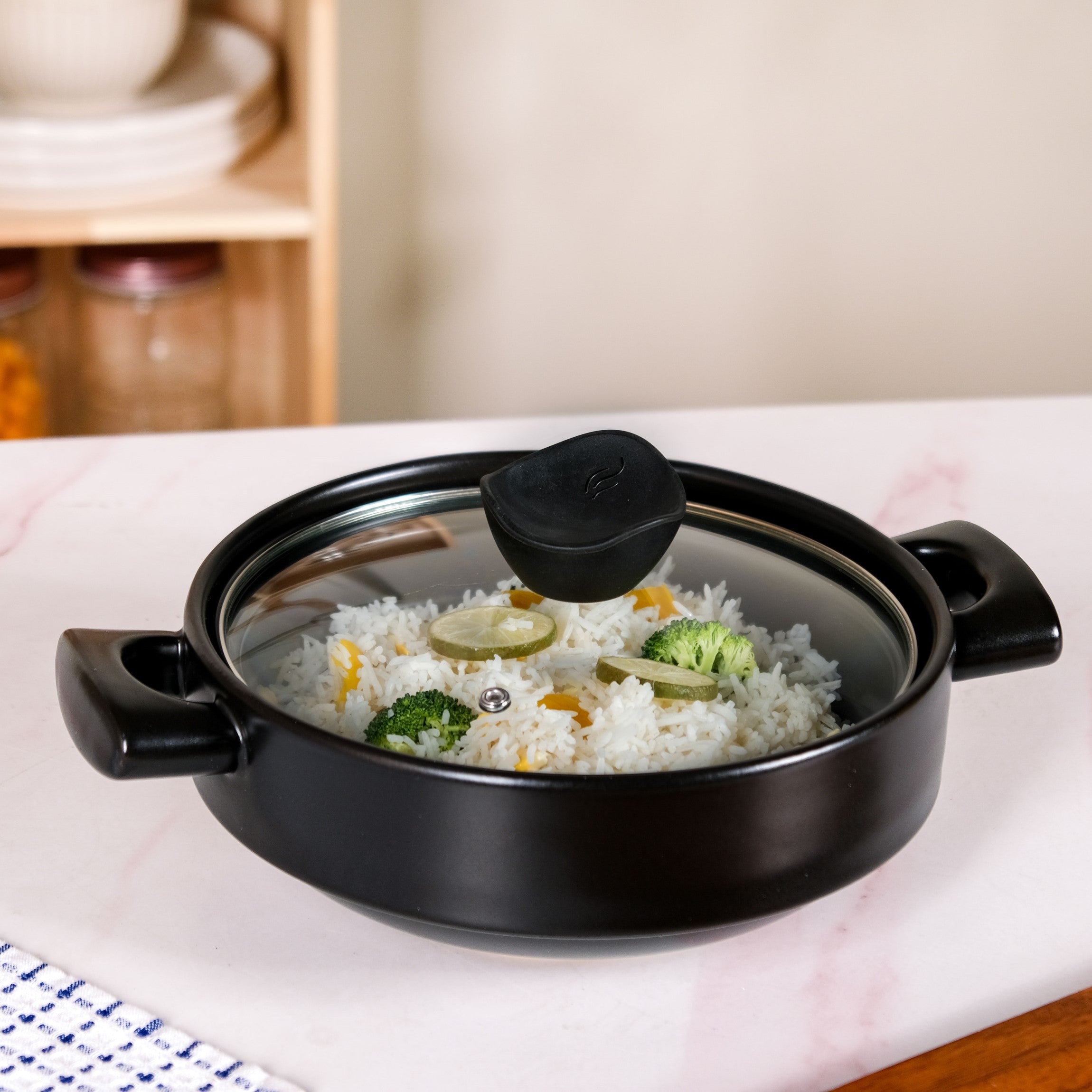 Classic Black Korean Ceramic Cooking Pot 2000ml