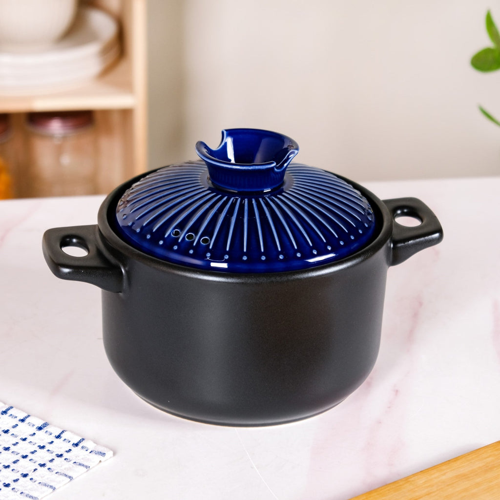 Lumea Ceramic Cooking Pot With Deep Blue Lid 2600ml
