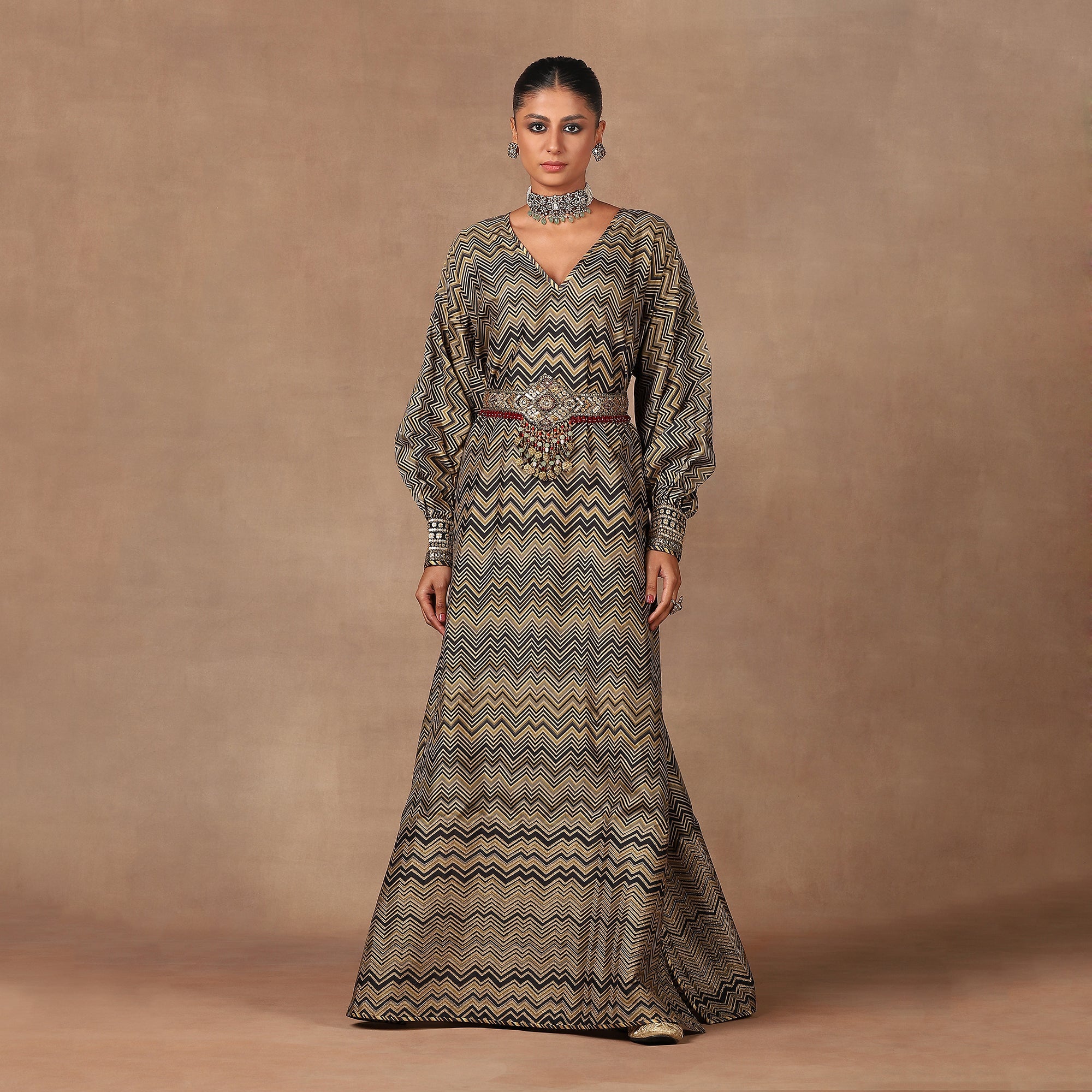 Black - Gold Kaftan Set | MURAQQA