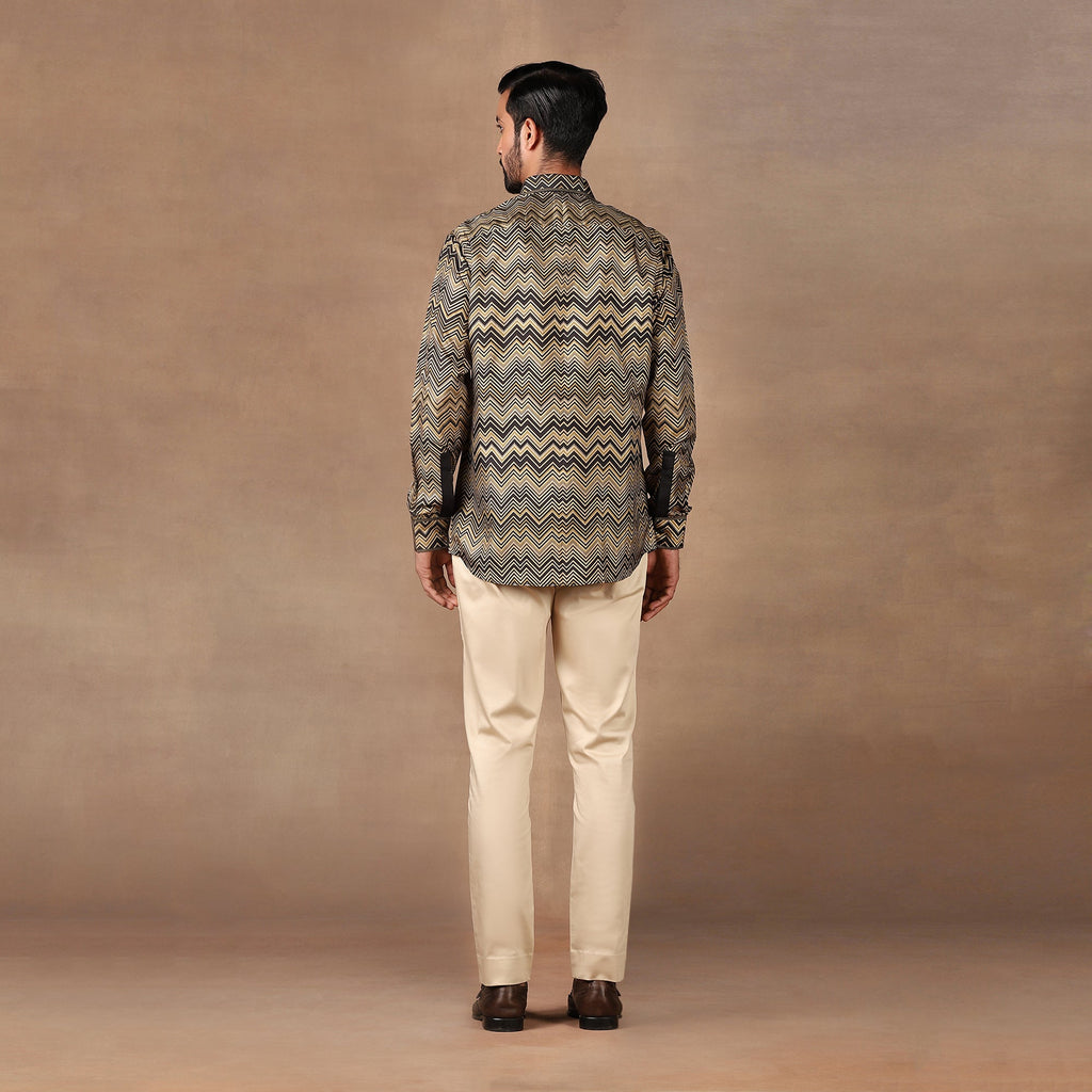 Black - Gold Shirt | MURAQQA