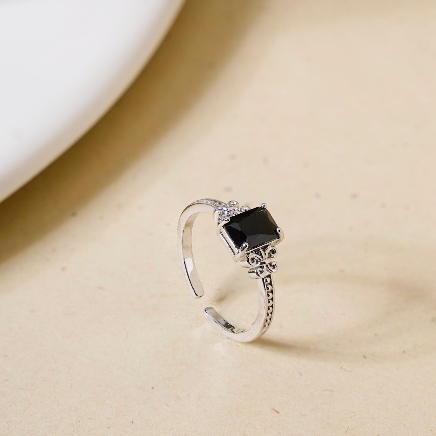 Black Stone Flutter Ring Silver