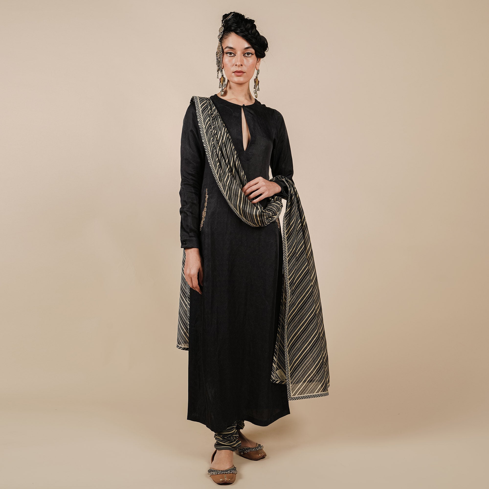 Black Striped Stole | CHAR