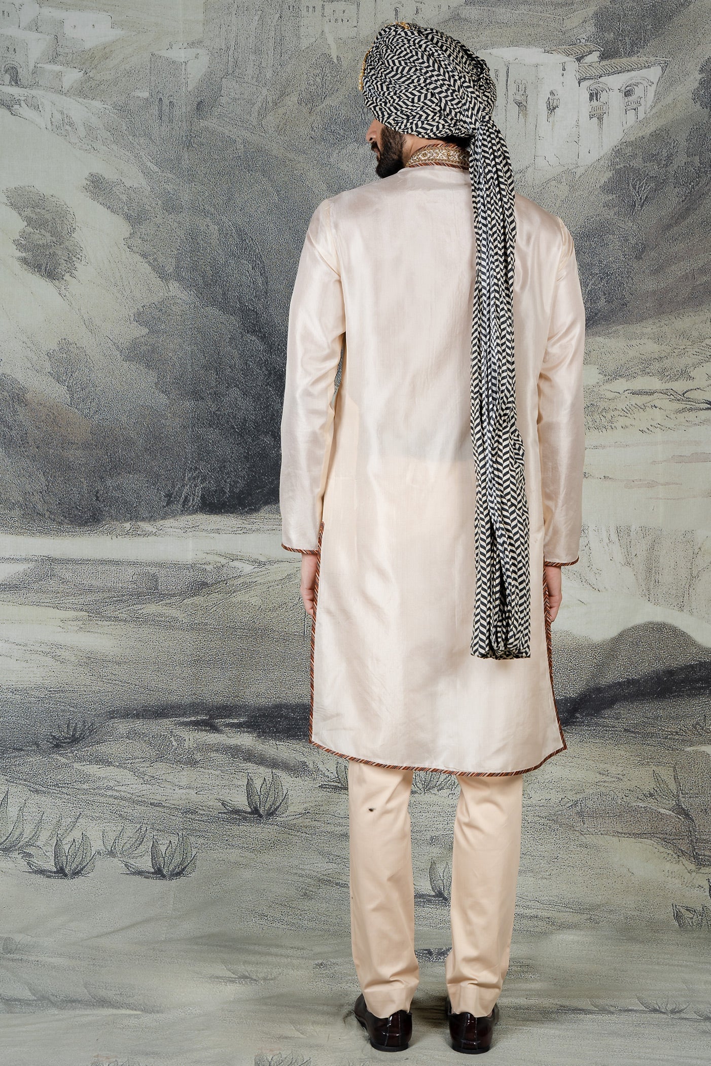 Blush Ivory Kurta Set | BARODA